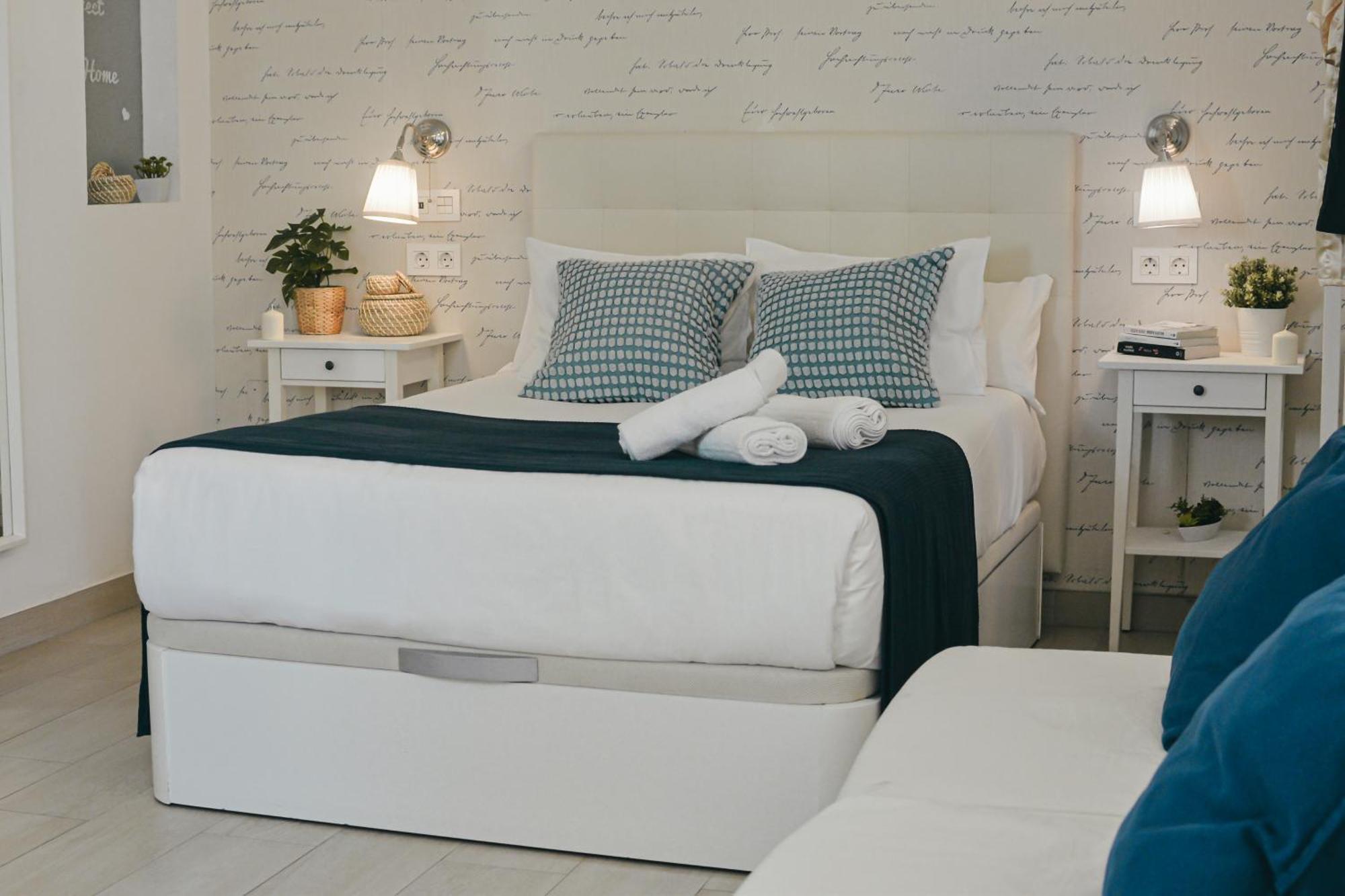 Larios Premium Apartments Malaga Exterior photo